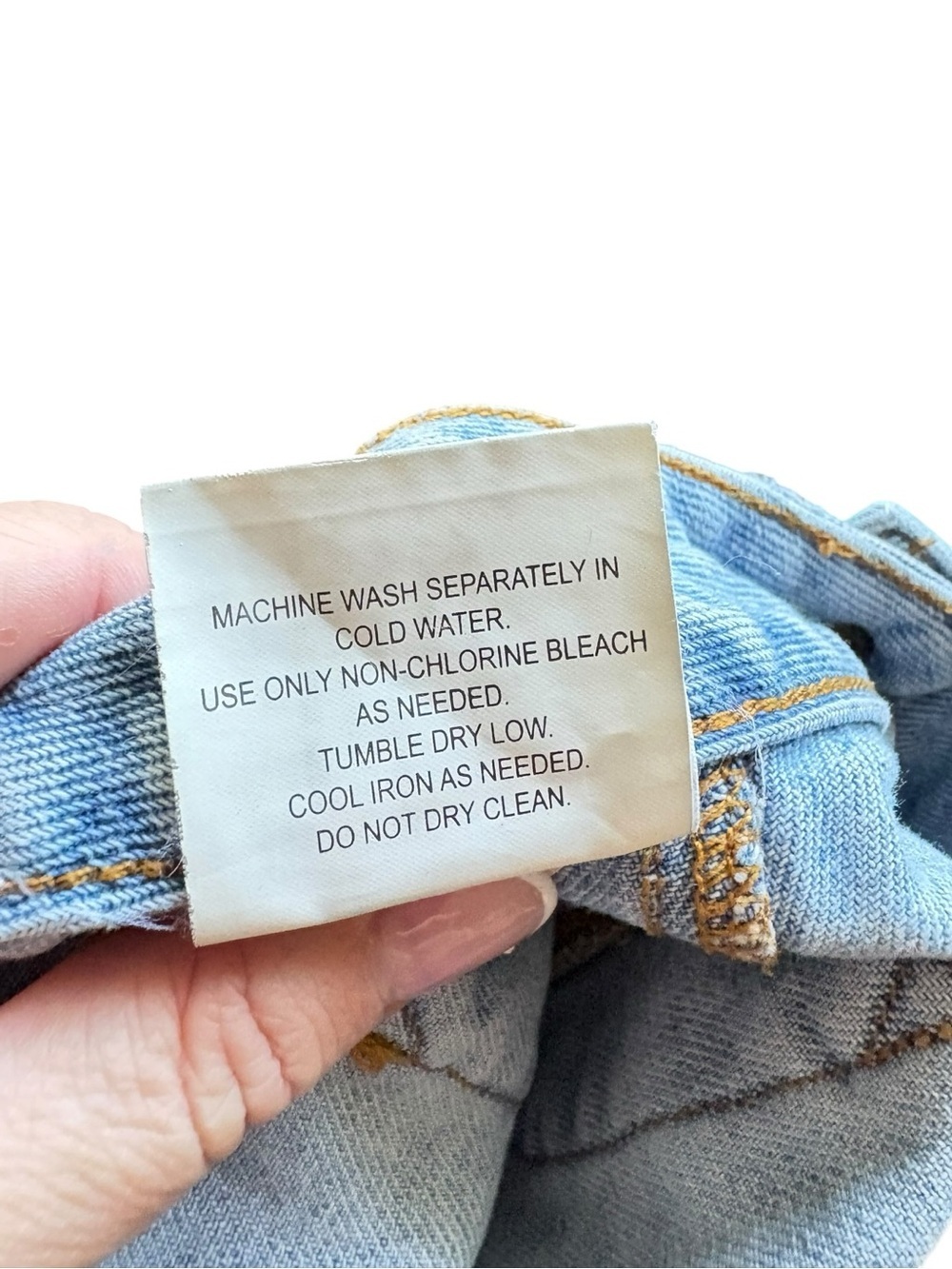Brandy Melville Denim Button Front Mini Skirt | High Rise Pocketed I Size: 26 - Picture 7 of 7